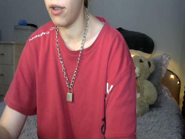 Live sex webcam photo for BellaRaim #260071677