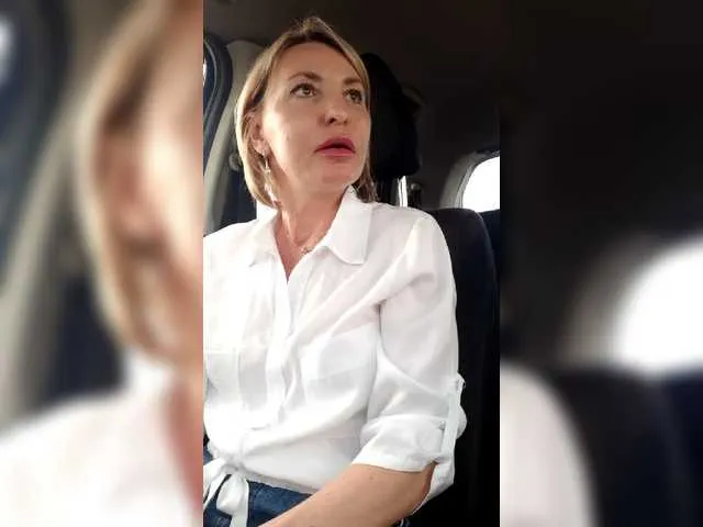 Live sex webcam photo for EditaMilf #245526077