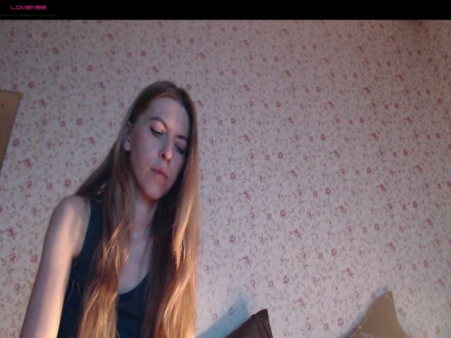 Live sex webcam photo for Miss_123_ #256321644