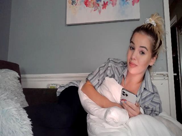 Live sex webcam photo for cupcakebarbie #264426714