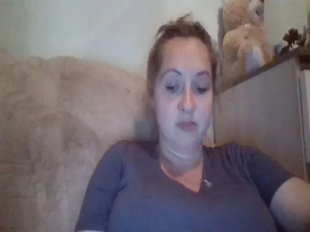 Live sex webcam photo for Samiliyah #265072076