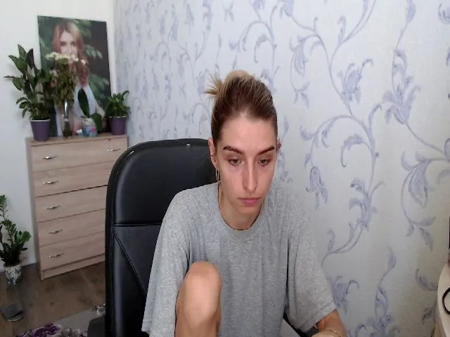 Live sex webcam photo for Springibabby #258187081