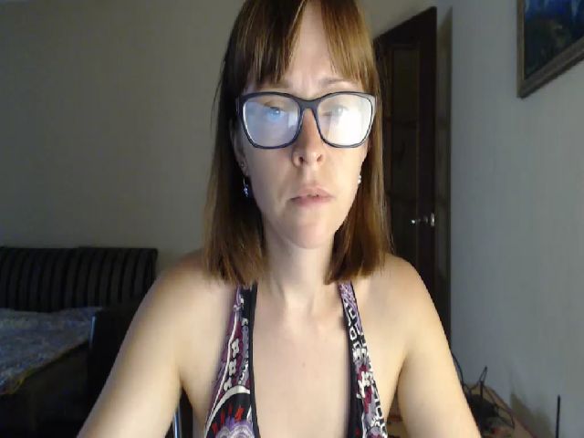 Live sex webcam photo for SmallUniverse #255877792