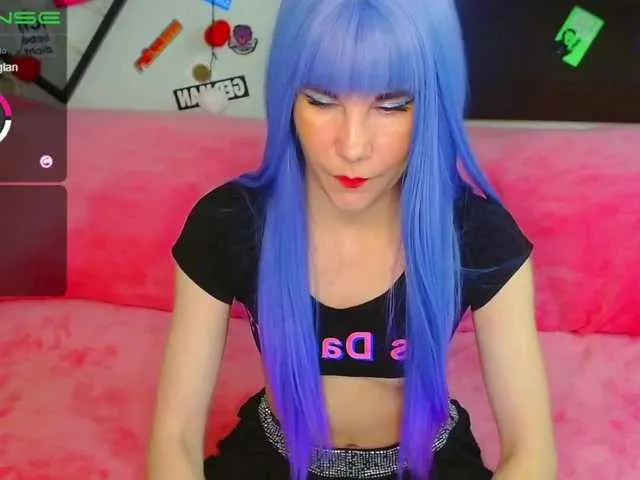 Live sex webcam photo for Lovelystorm #254321919