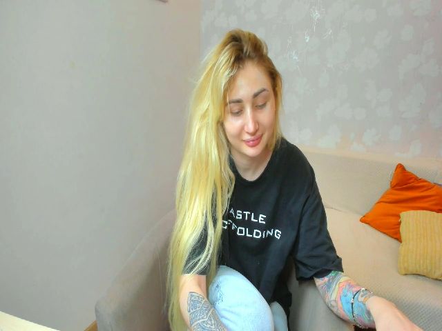 Live sex webcam photo for TabeyaLyy #256112181