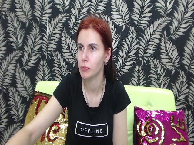 Live sex webcam photo for MollyTravis #255975714