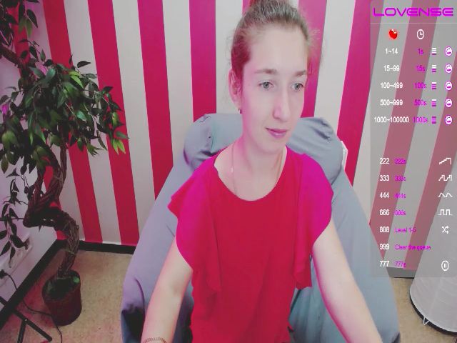 Live sex webcam photo for Kriss_Belly #259771573