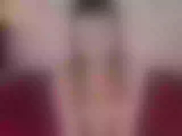 Live sex webcam photo for MeowCuty #241437853