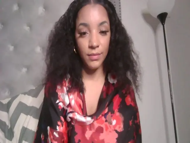 Live sex webcam photo for lunaisbadx #257908633