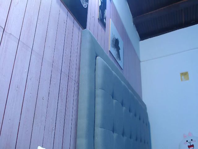Live sex webcam photo for Arisha_bloom #256123182