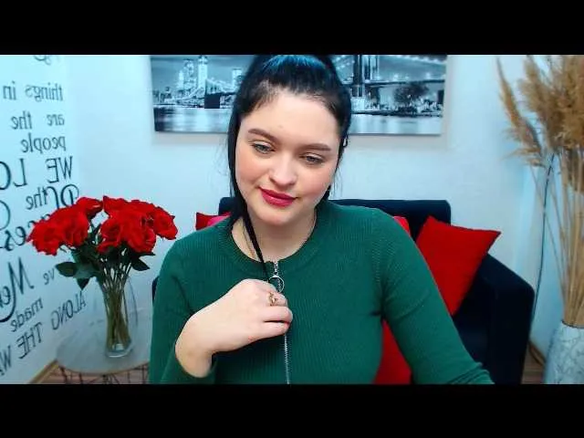 Live sex webcam photo for KiraLov #241405211