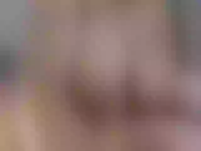 Live sex webcam photo for AmberCrosss #259604458