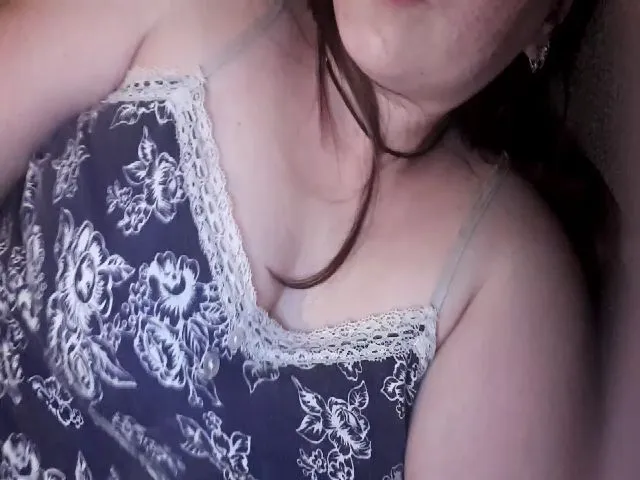 Live sex webcam photo for ChristaRi #261579837