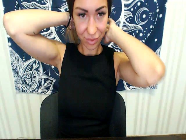 Live sex webcam photo for Anda_olli #255862944