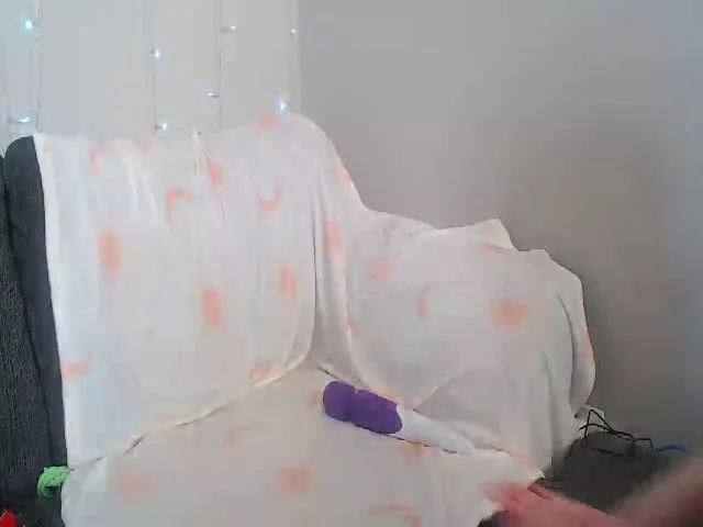 Live sex webcam photo for NatalieGoonie #256659320