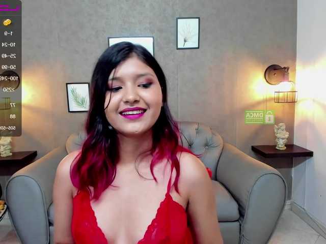 Live sex webcam photo for Shaira-18 #241430448