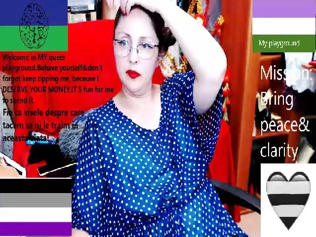 Live sex webcam photo for ImperatrizaS #262434458