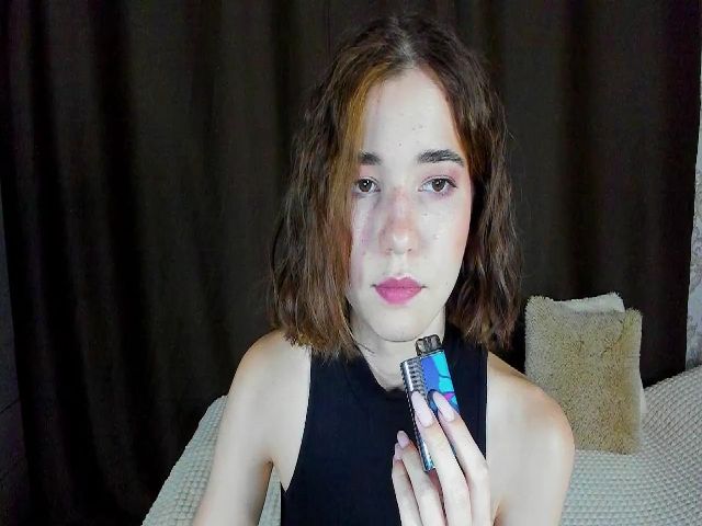 Live sex webcam photo for JenniferHardy #255542151