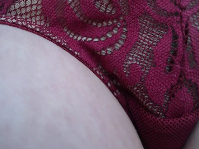 Live sex webcam photo for Nikkita23 #252657795