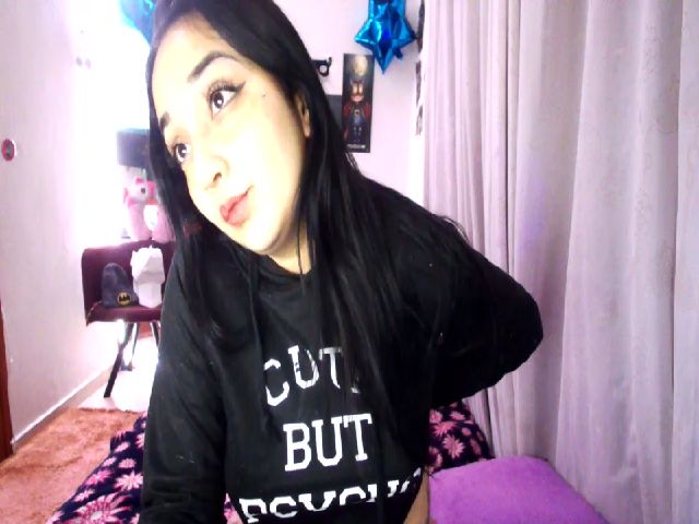 Live sex webcam photo for Sexy_lolas #258003216