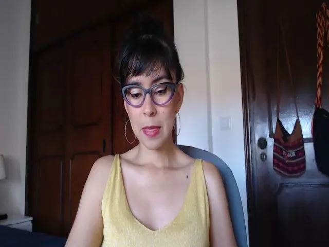 Live sex webcam photo for Evansdani18 #264936240