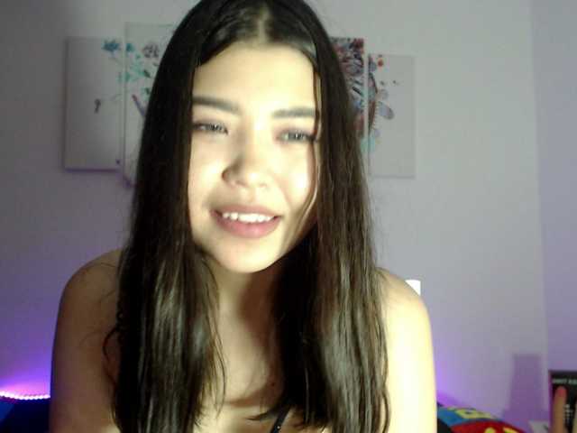 Live sex webcam photo for Divaleena #245122547