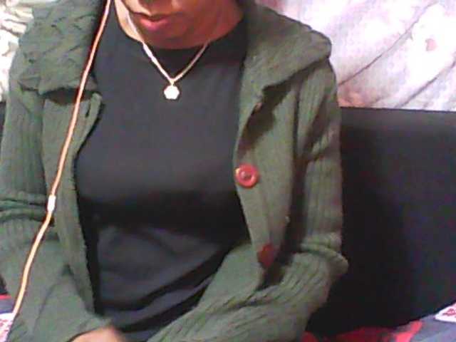 Live sex webcam photo for jojosquirt #254866787