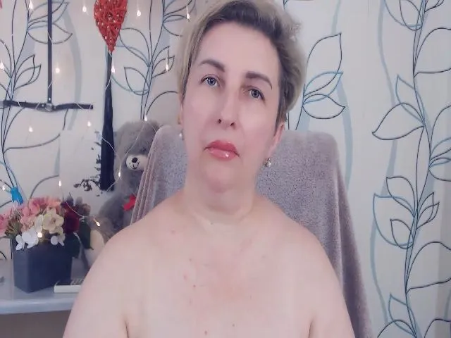 Live sex webcam photo for DepravedMadam #252483639