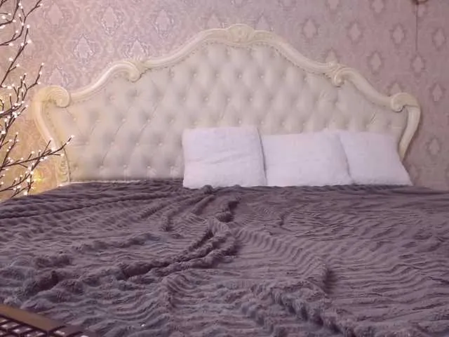 Live sex webcam photo for Blumikiss #240906587