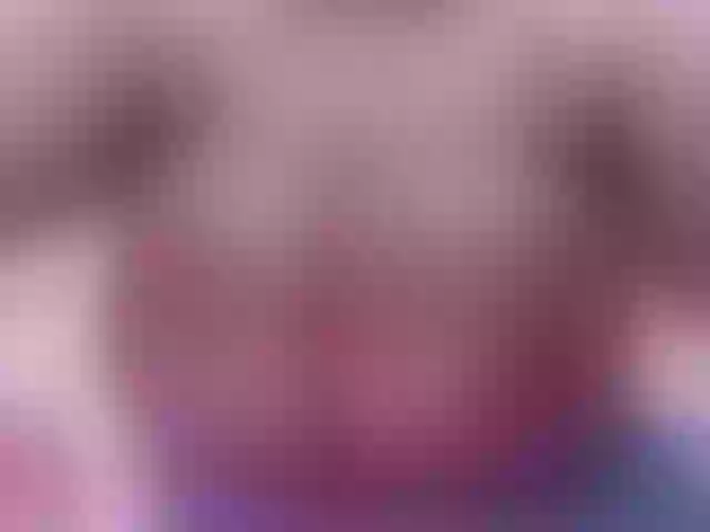 Live sex webcam photo for Sexishantal19 #252243279