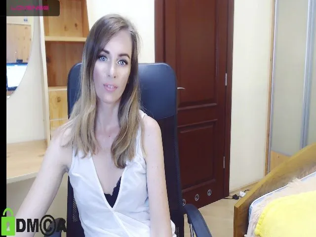 Live sex webcam photo for VitaCraft_ #262584851