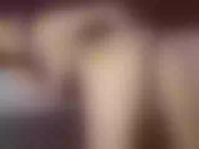Live sex webcam photo for Madelynn #287960299