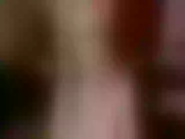 Live sex webcam photo for WildestKitten #256039004