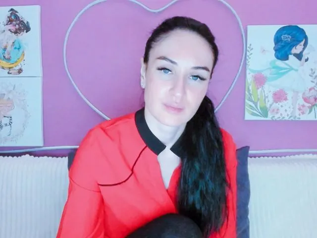 Live sex webcam photo for Lilly_Shine #259063961