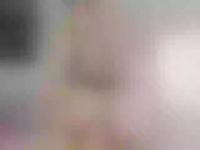 Live sex webcam photo for Lizztayler91 #255753902