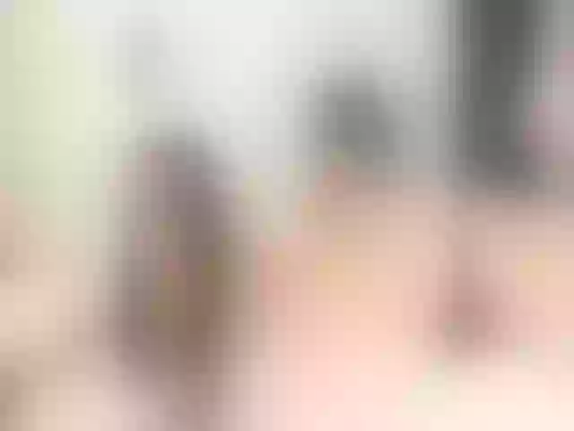 Live sex webcam photo for Blondie_jess #258703846