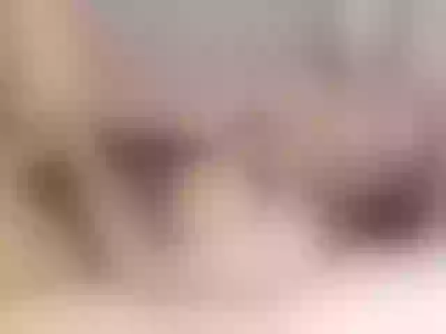 Live sex webcam photo for Knaughtia #256993088