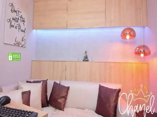 Live sex webcam photo for Chaneladams_ #256280375