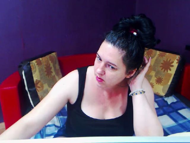 Live sex webcam photo for SlaveMeRubyX #256691283