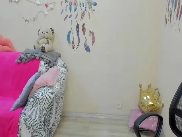 Live sex webcam photo for MurrGirl #258282758