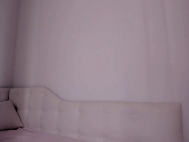 Live sex webcam photo for Karah_Mel #265239080