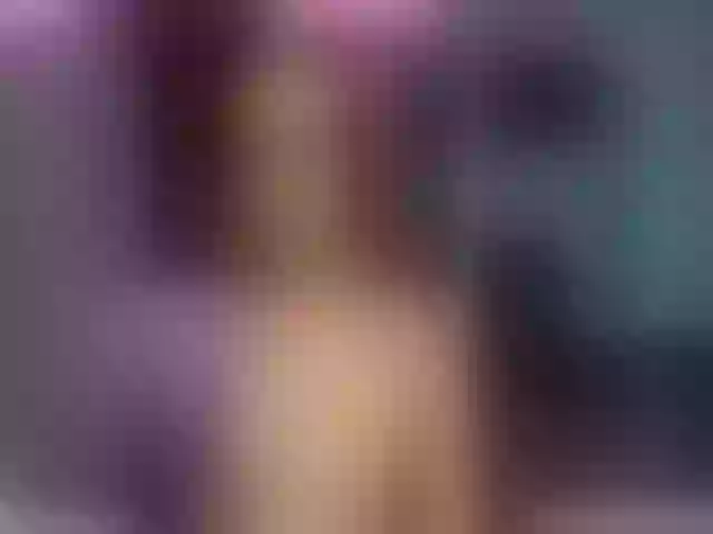 Live sex webcam photo for TheSharkQueen #260396108