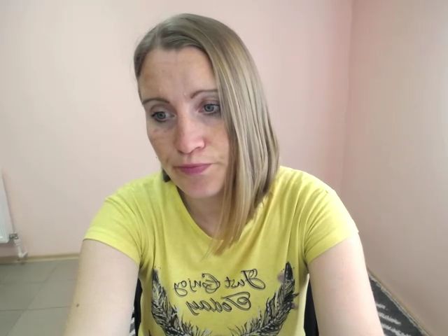 Live sex webcam photo for ChloePlay #258019069