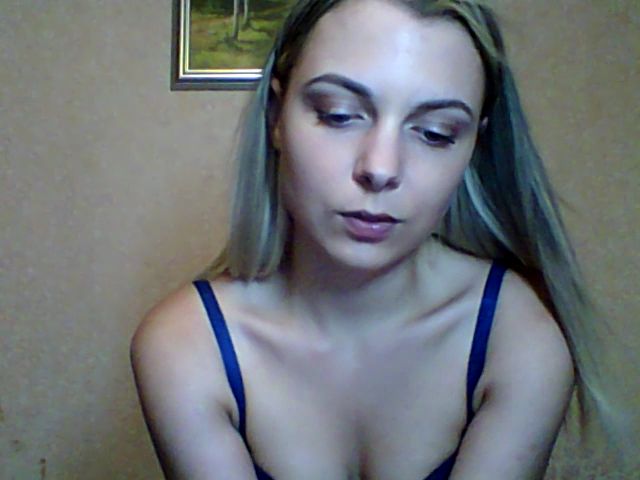 Live sex webcam photo for BreeAngel #258696285