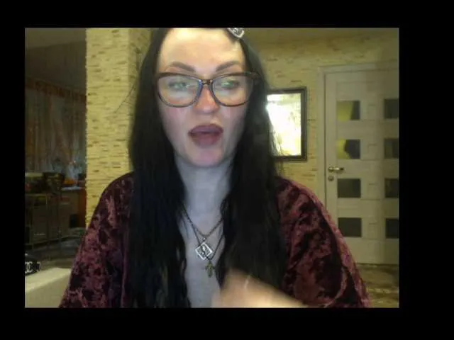 Live sex webcam photo for lisi4e4ka33 #241413246