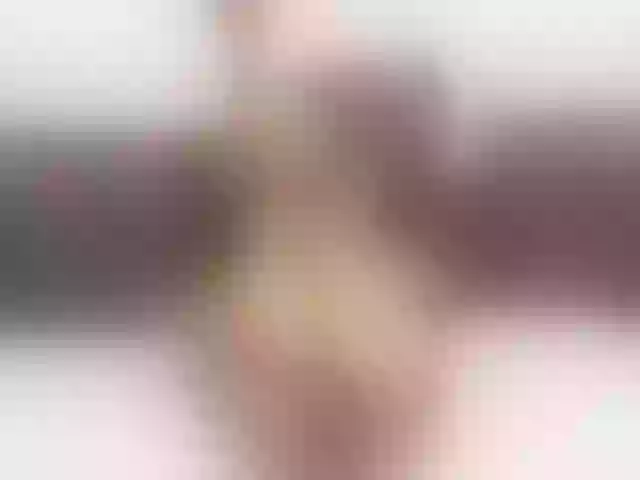 Live sex webcam photo for Kaly2019 #247328353
