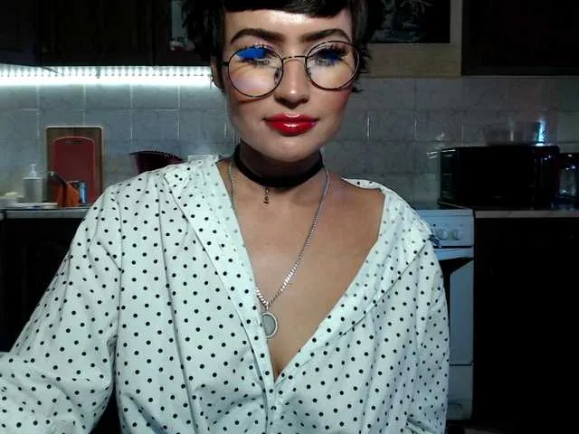 Live sex webcam photo for BeccaPassion #255313112