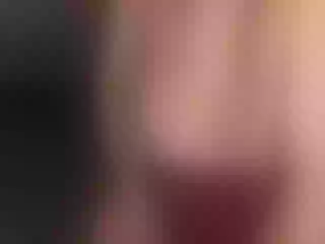 Live sex webcam photo for BBWLeona #258127619