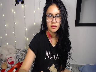 Live sex webcam photo for ANNPARDO #251801654