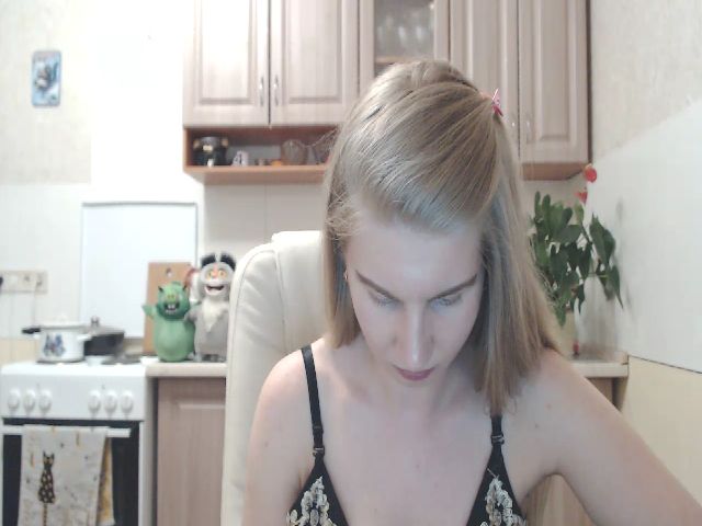 Live sex webcam photo for Ms_Charming #260995904